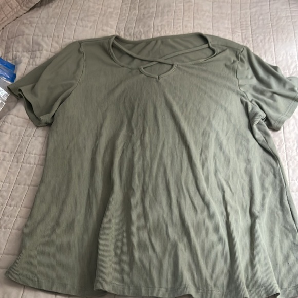 Bundle of 3 unbranded 1x shirts - Picture 4 of 4